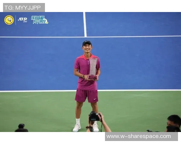 成都网球队以87分稳居杯赛积分榜首位争夺冠军势头强劲 成都网球队以87分稳居杯赛积分榜首位争夺冠军势头强劲