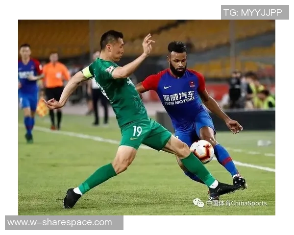 重庆足球队以84分稳居锦标赛积分榜首位展现强劲实力 重庆足球队以84分稳居锦标赛积分榜首位展现强劲实力