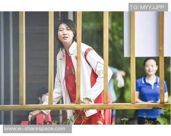 重庆排球队中路突破的优势与不足分析及未来发展建议